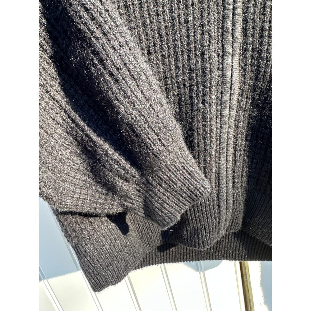 Alo Yoga Cashmere Plush Waffle Full Zip Hoodie Black Size Small $348 EUC Crop - Picture 13 of 16